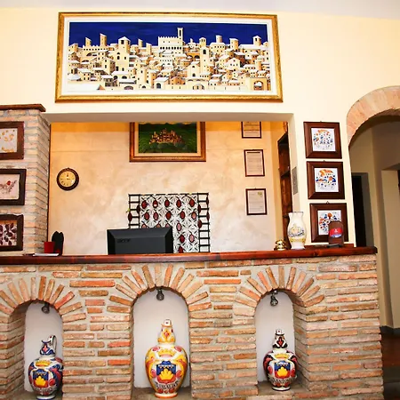 Castello Cortevecchio Hotel 3*