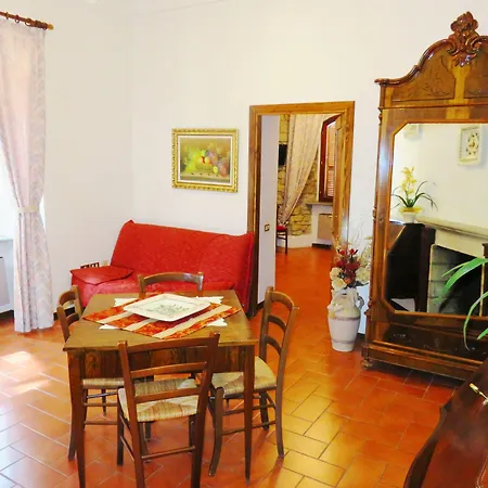 Castello Cortevecchio Hotel 3*
