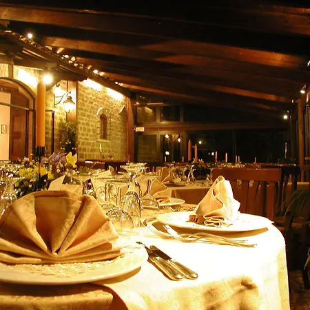 ホテル Castello Cortevecchio