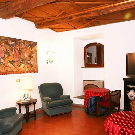 ホテル Castello Cortevecchio グッビオ