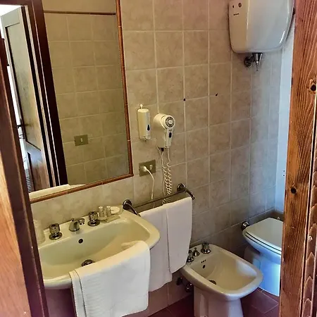 Castello Cortevecchio Hotel