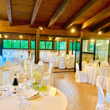 Castello Cortevecchio Hotel
