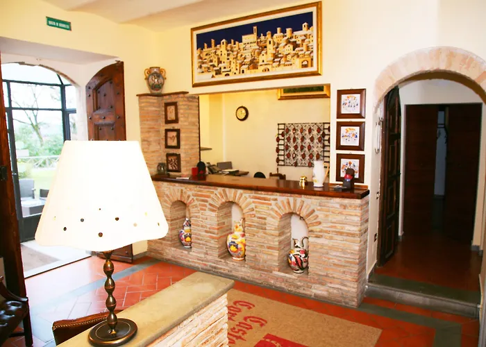 Castello Cortevecchio 3* Gubbio