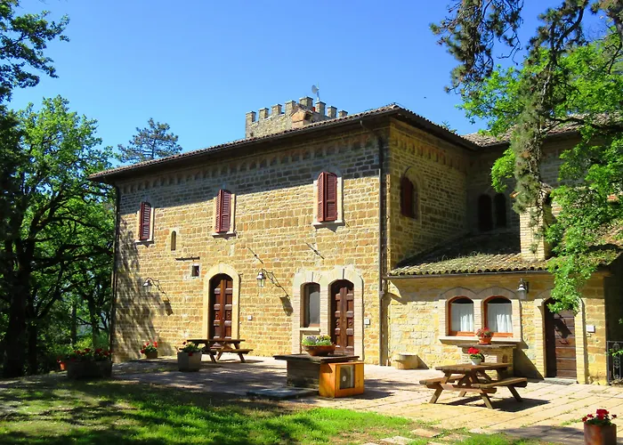 Castello Cortevecchio Hotel